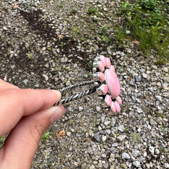 Pink Conch Cluster Cuff - Picture 2 of 4